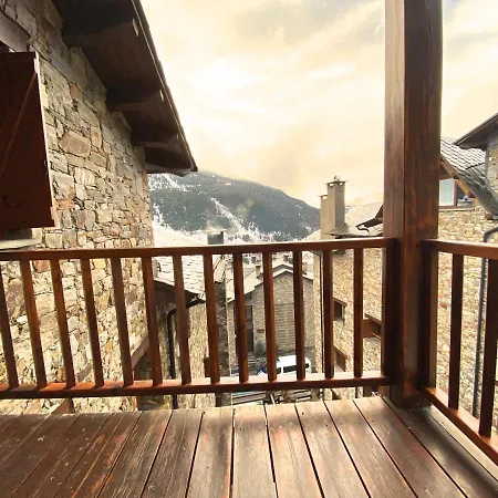 Apartment Isards, Atico Rustico Con Chimenea En El Tarter, Zona Grandvalira El Tarter